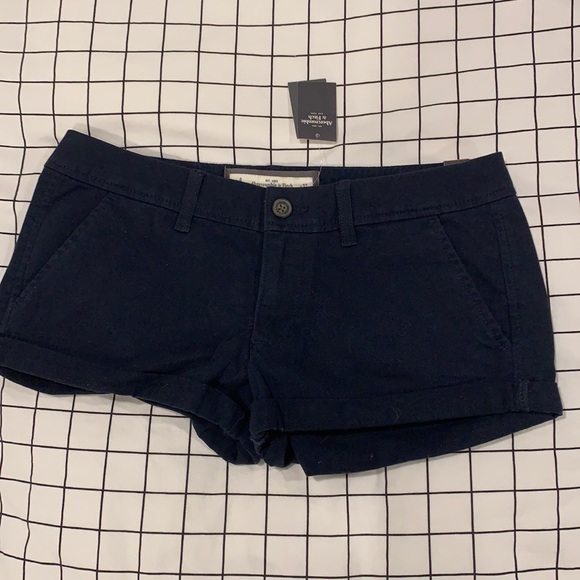 Abercrombie and Fitch Shorts - Picture 1 of 4